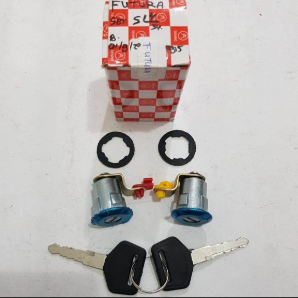 Kunci Pintu Mobil Suzuki Futura 1.3 1.5 / T120ss