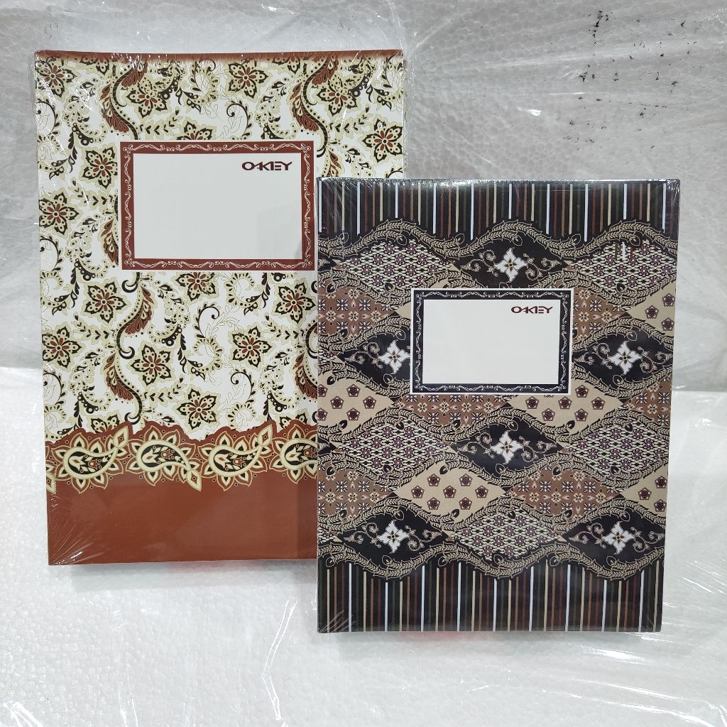 

BH01 1 Pak Buku Tulis Motif Batik isi 10 Buku