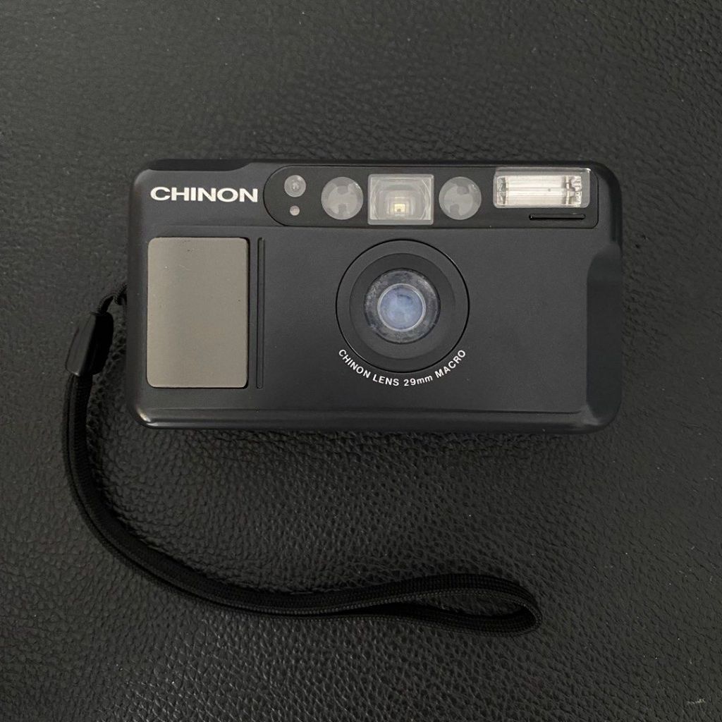 Kamera Analog Chinon Giant