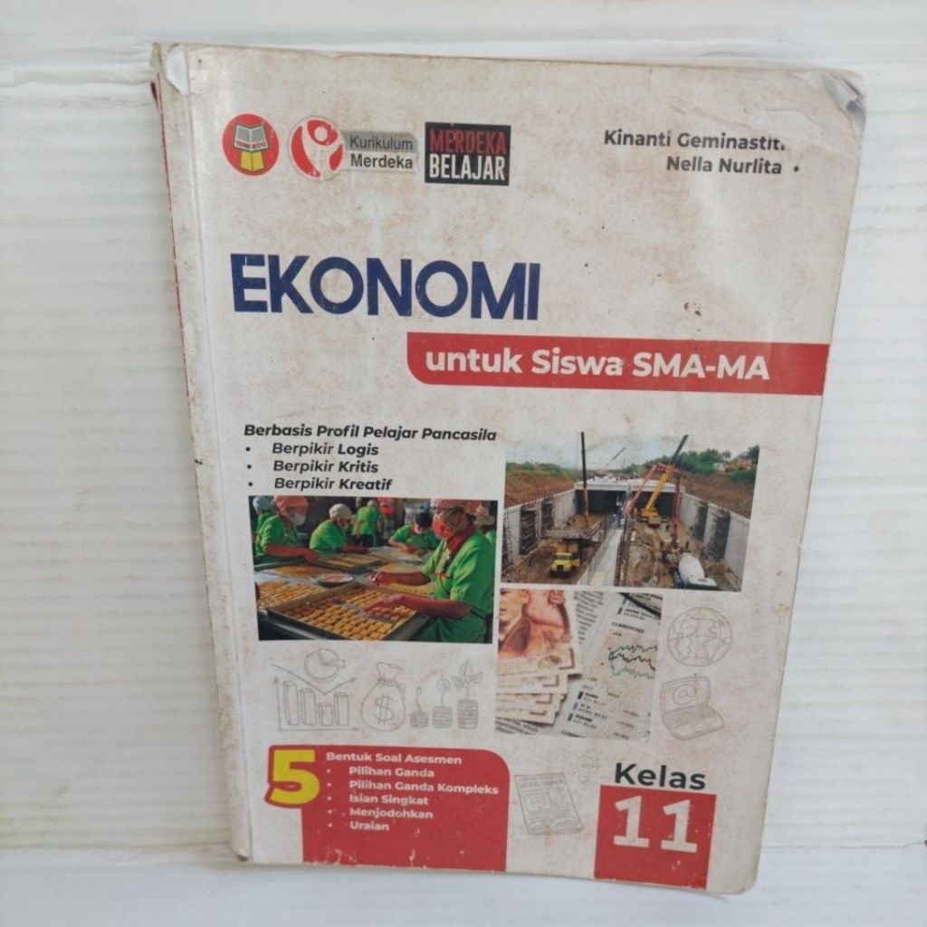 EKONOMI Yrama Widya SMA/MA Kelas 2,11,XI