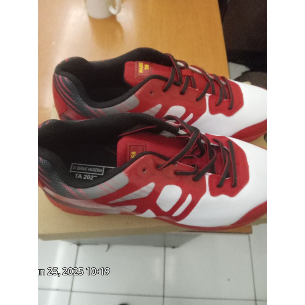 sepatu olahraga mabes tni 2025