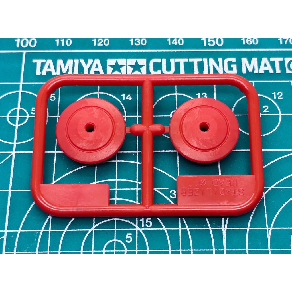 Tamiya 95402 Large Dia. Stabilizer Head Set (17mm) (Red)