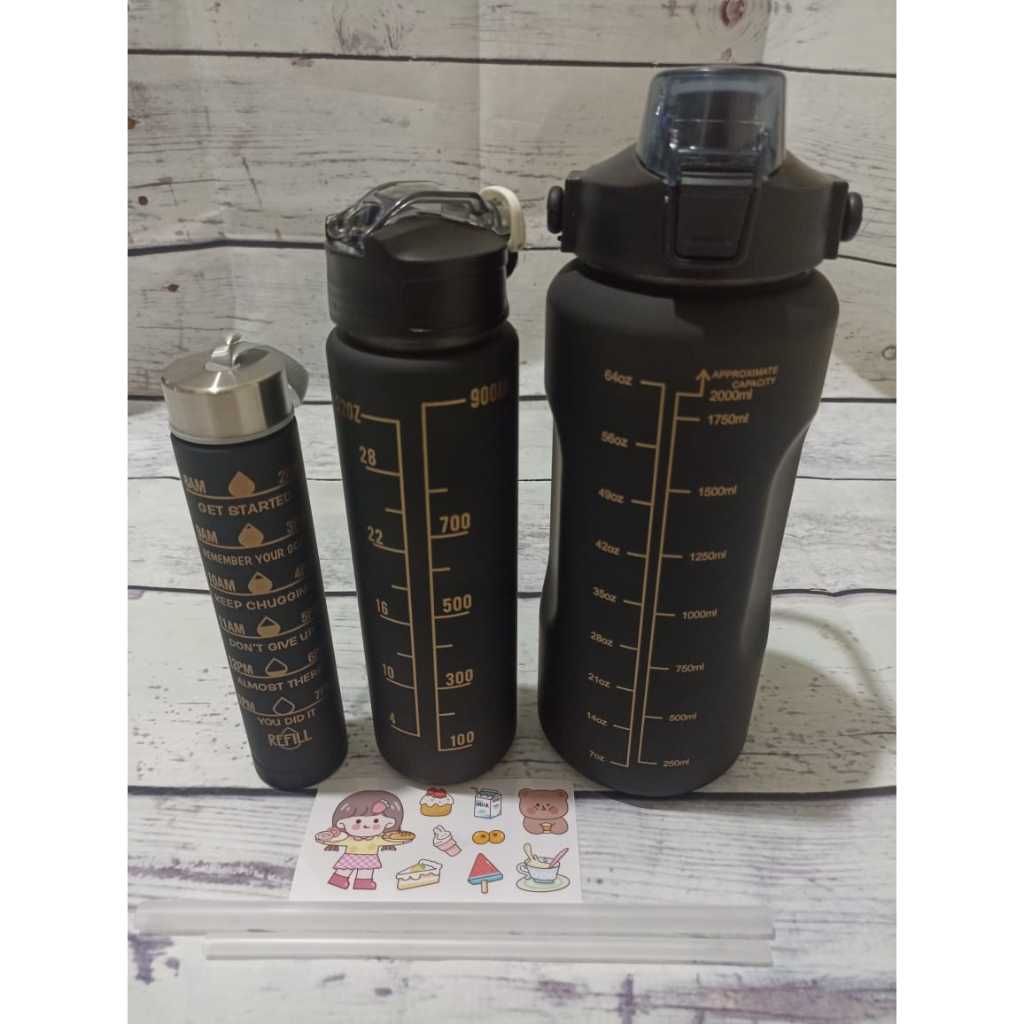 Botol Minum 3 in 1 Beranak Viral BPA Free Stiker dan Sedotan 2000 ml, 900 ml dan 300 ml Warna Hitam