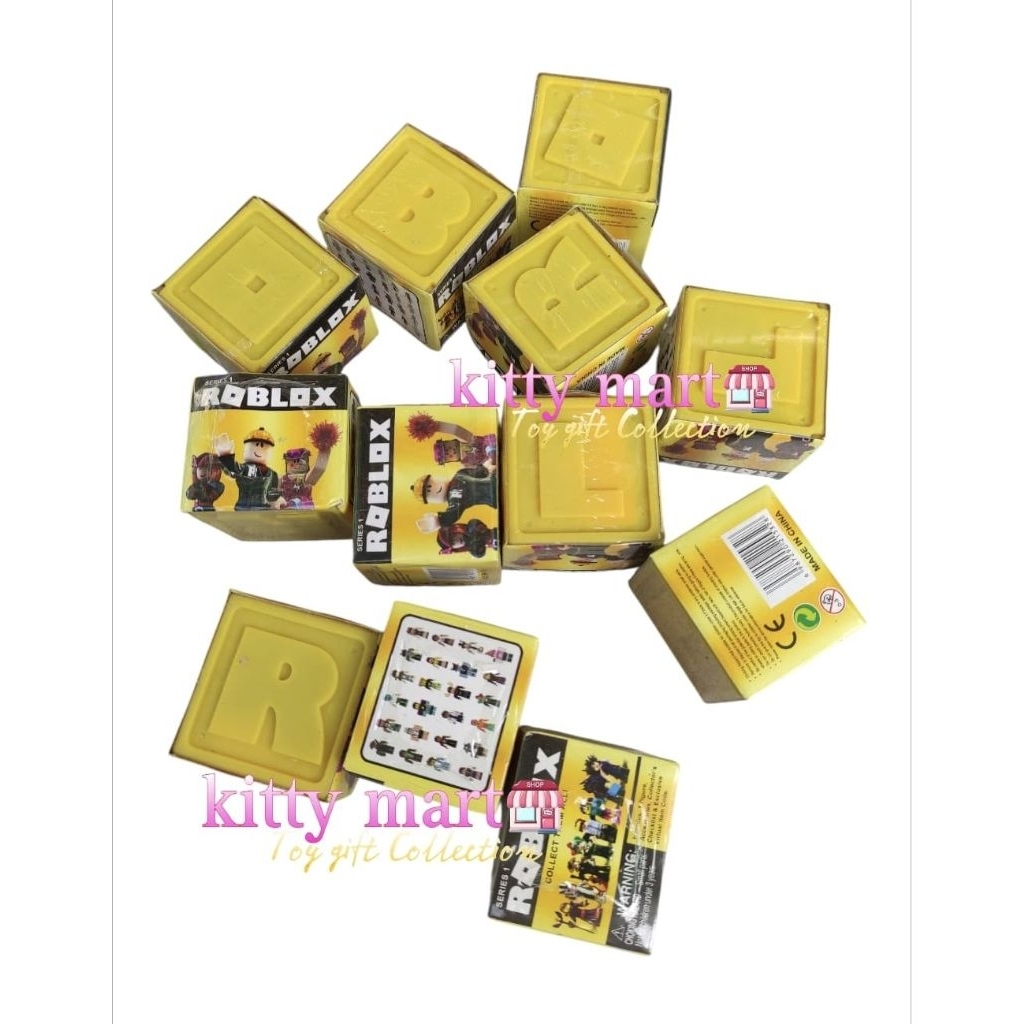 mainan roblox game minifigure roblox mystery box topper kue figure