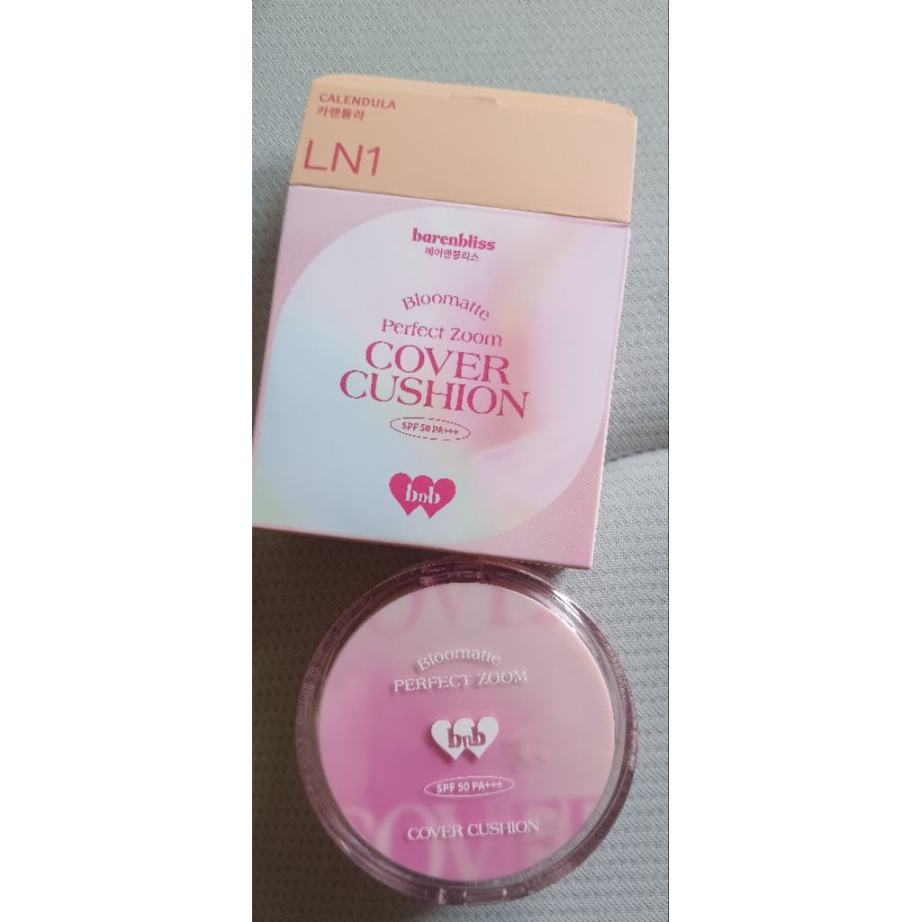 cushion bnb barenbliss preloved