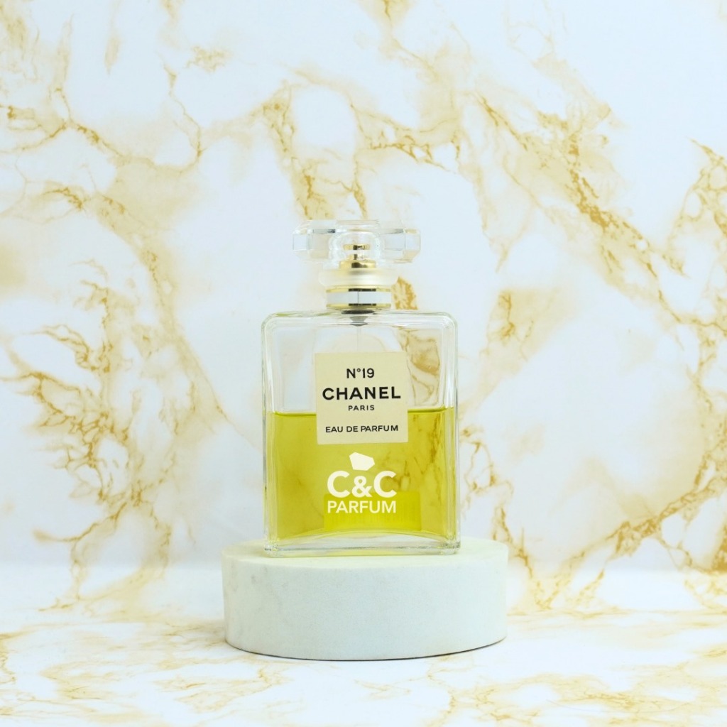 Preloved Chanel No 19 Women Eau de parfum
