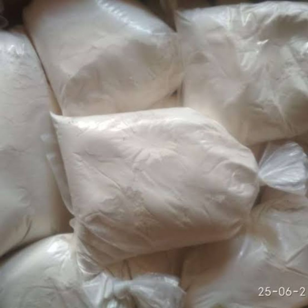 

Tepung Terigu Curah 500gr INSTAN