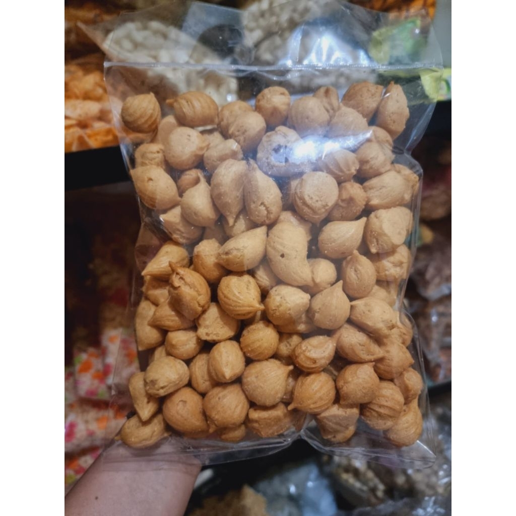 

Cemilan Soes Asin 200gr