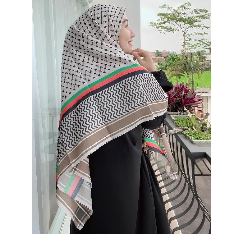 Hijab jilbab Palestina Terbaru Kerudung Motif Palestina Hitam Putih Segi empat Jumbo