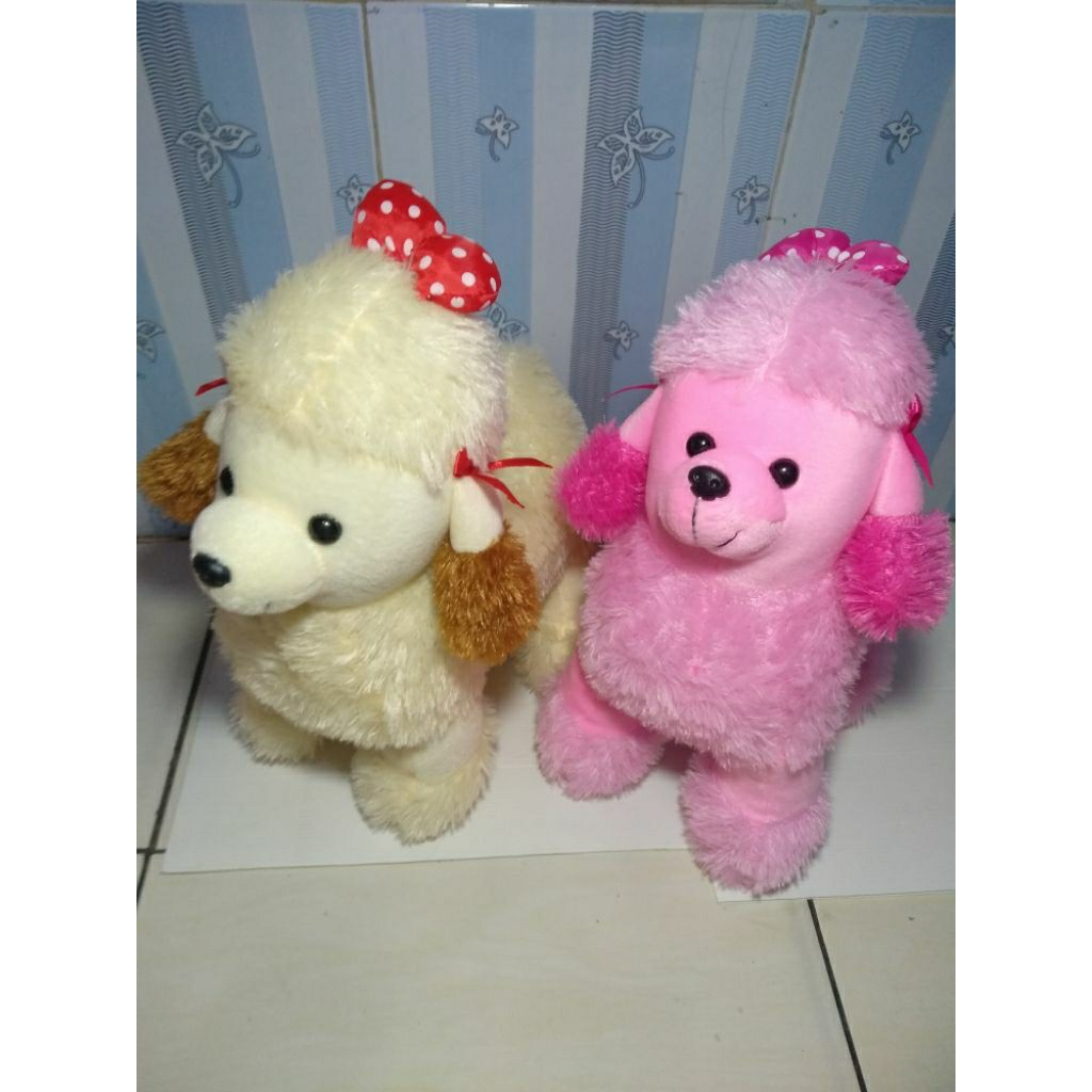 Boneka anjing pudel