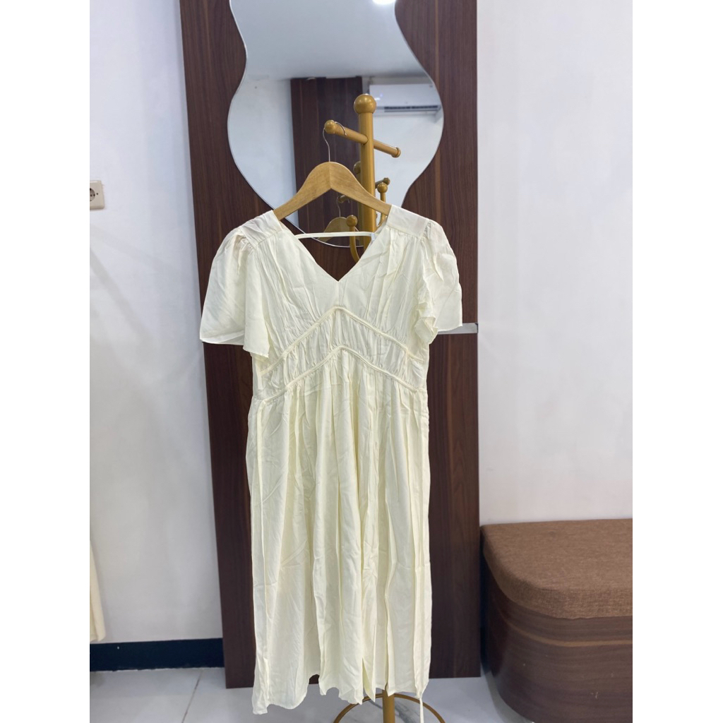 Dress Polos Putih