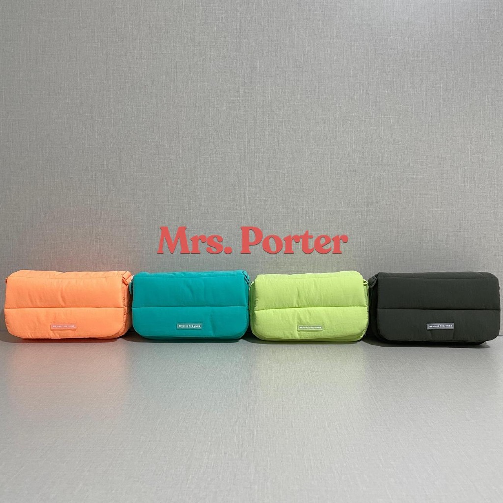 BTV Pocket Poofy Bag