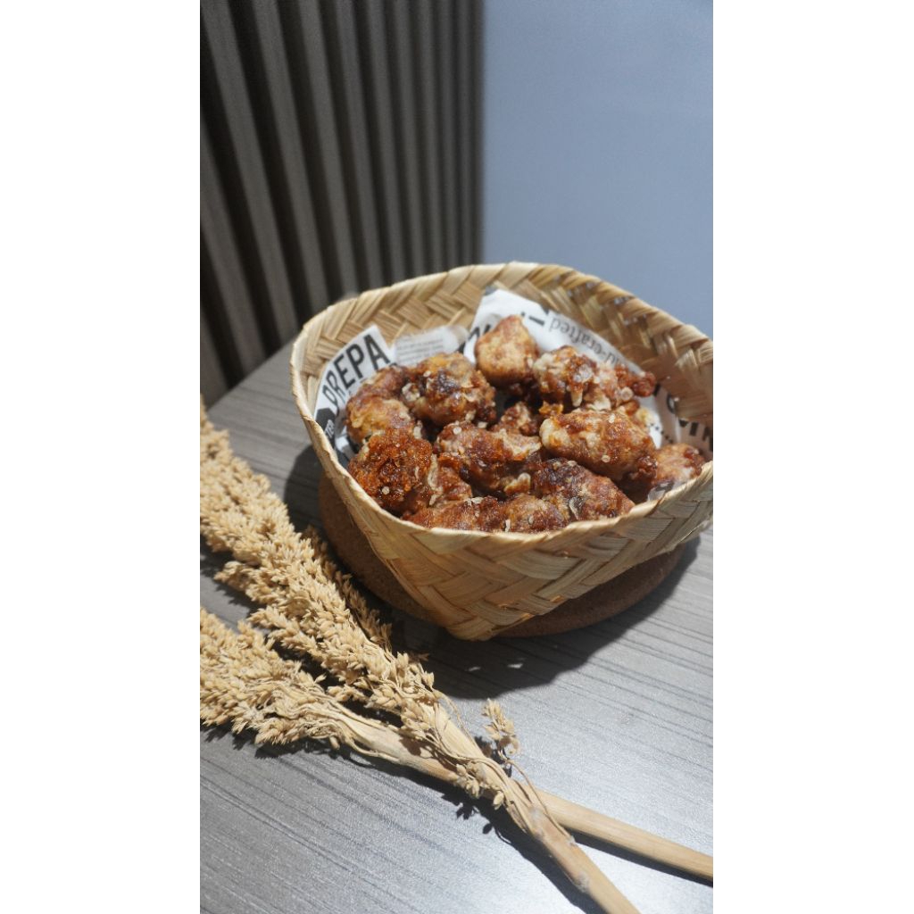 

Getuk Goreng Syifa Jajanan Khas Sokaraja Asli Ditumbuk 500 gram