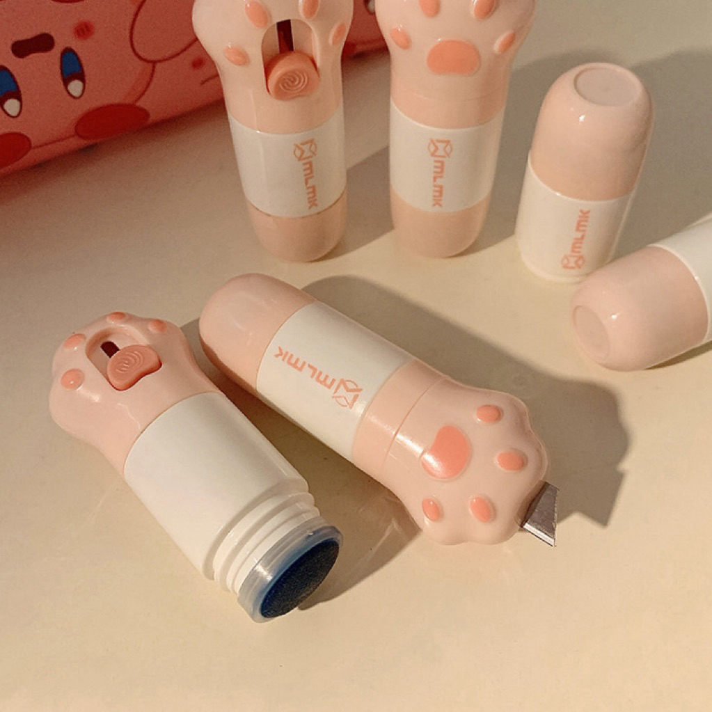 

Cutter dan Penghapus Alamat Resi Paket / Cute Information Remover Receipt / Cutter Mini Lucu 2 in 1 Package Opener