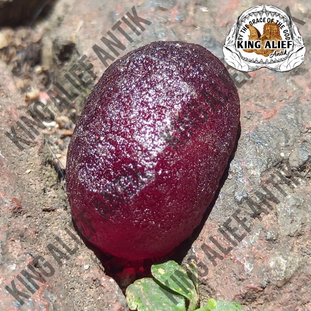 Batu Permata Merah Delima Moldavite Style Meteor Size Kantoran Siap Naik Ring Koleksi Istimewa