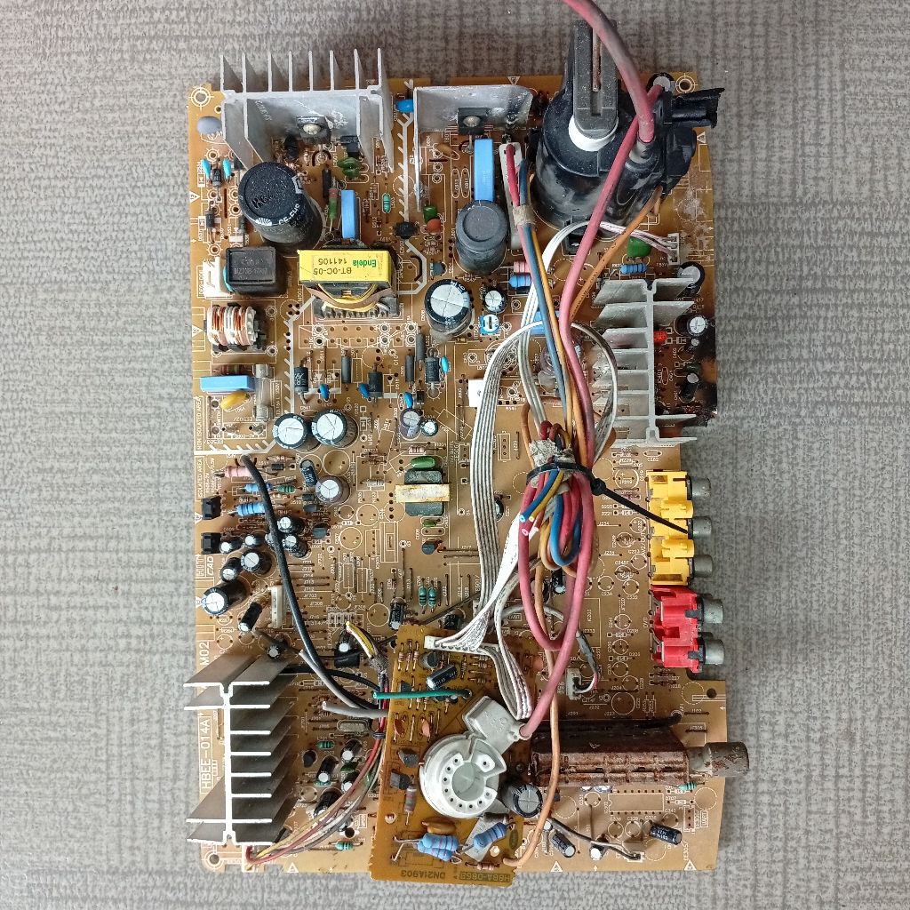 Mesin tv Polytron bekas normal