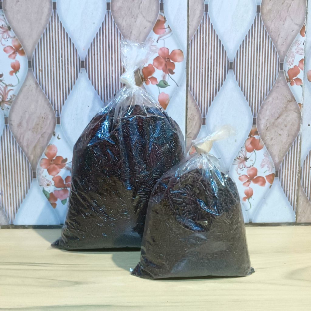 

Meses Coklat Dore/Gogo Repack 250gr Dan 1kg