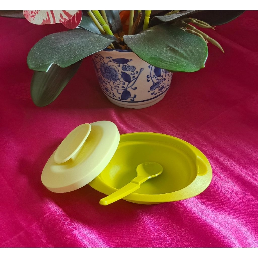 Blossom Sambal Dish Tupperware