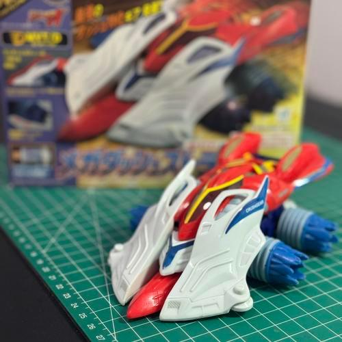 Crush Gear Mega Dash Striker Bandai Japan Ver