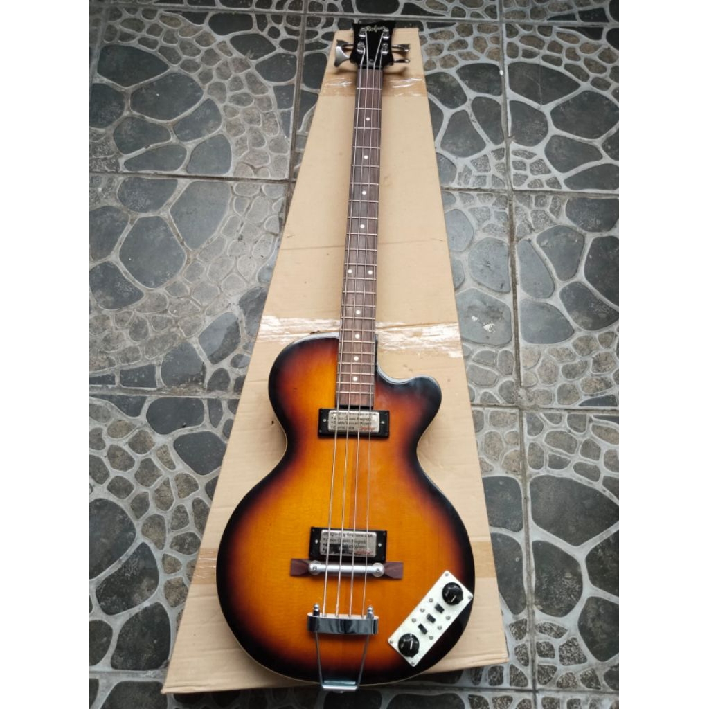 Bass Hofner
