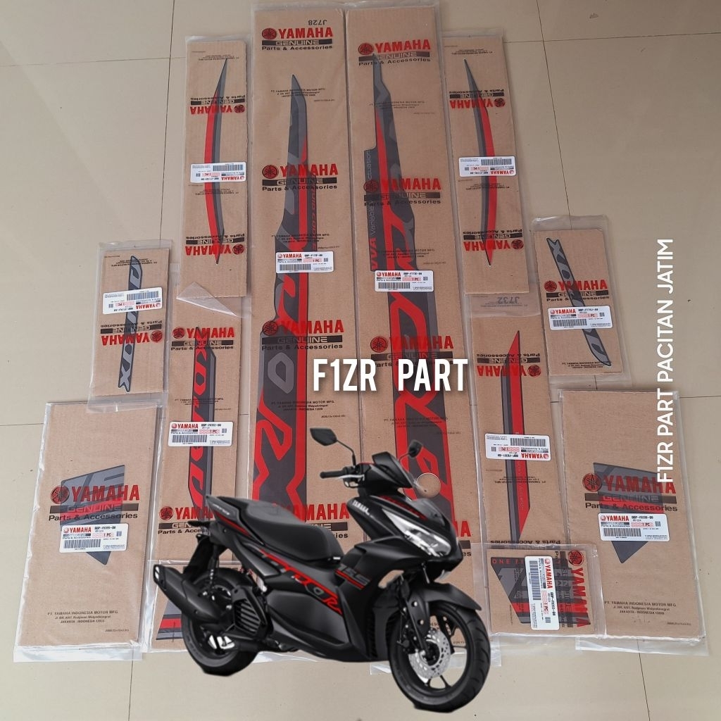 STRIPING GRAPHIC STIKER ALL NEW AEROX 155 HITAM CONNECTED HITAM 2022 1set ORIGINAL YAMAHA