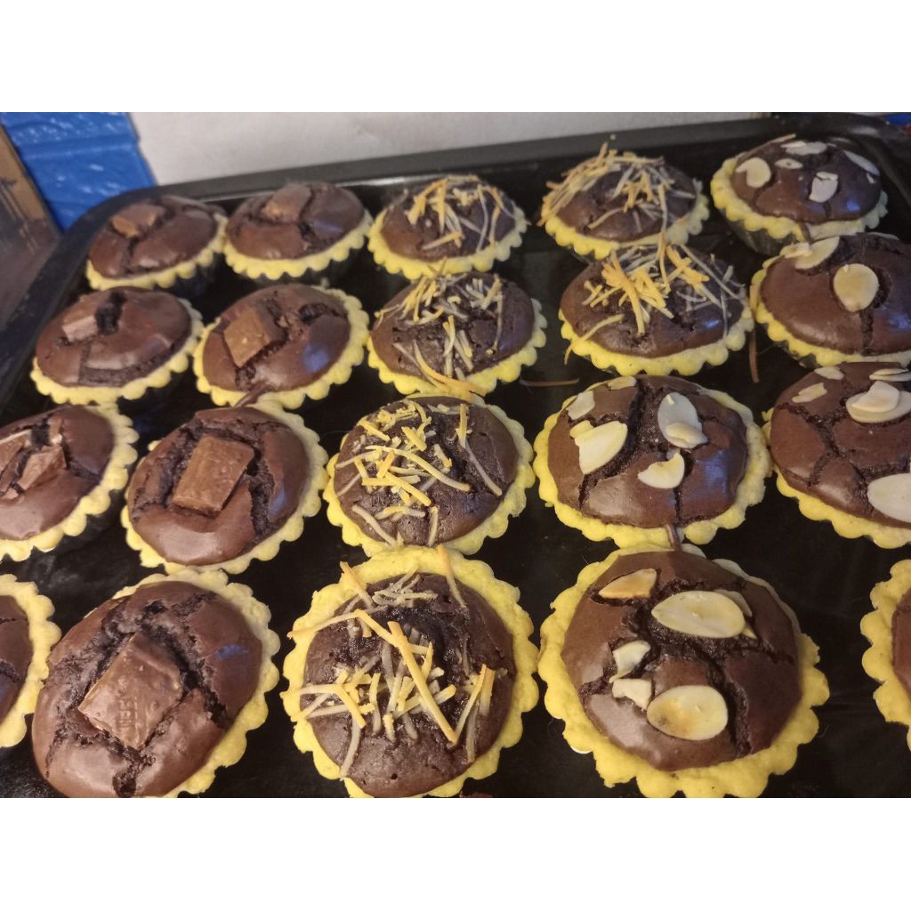 

pie brownies fudgy [ 1box isi 12pcs ] nyoklat