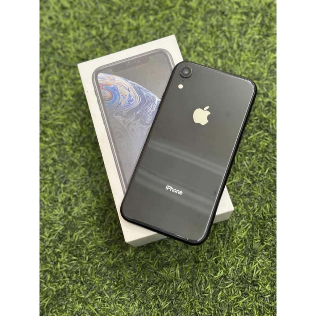 IP XR 64GB IBOX LENGKAP SUPER MULUS