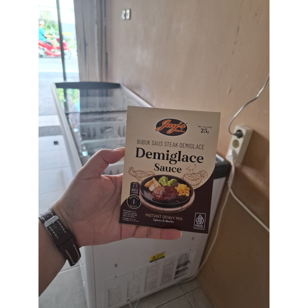 

Sauce Jays Demiglance