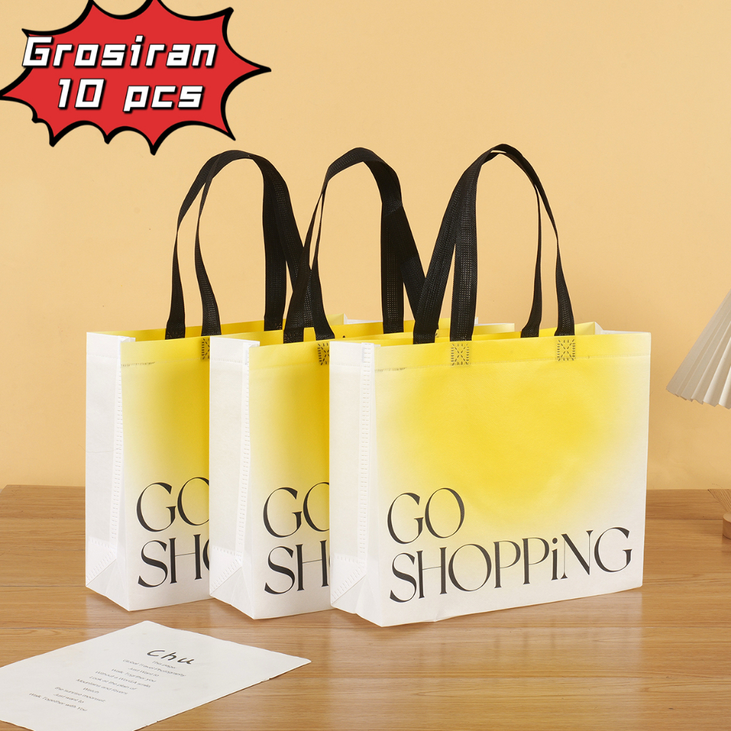 

Grosiran Tas Koper 10pcs-Tas hamper - Goodie bag - Tas Belanja - Tas Souvenir - Tas Kado - Tas Jinjing - Tas Lipat-Kantong Belanja - Souvenir - Shopping bag - Spoundbond - Tote Bag - Tas Wanita - Tas Murah - Tas Belanja Murah - Tebal dan Kuat