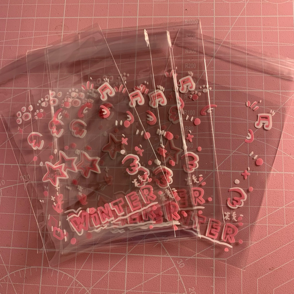 

PLASTIK OPP MOTIF SEALING PHOTOCARD 10 PCS PINK IMUT LUCU 8X10CM FREEBIES