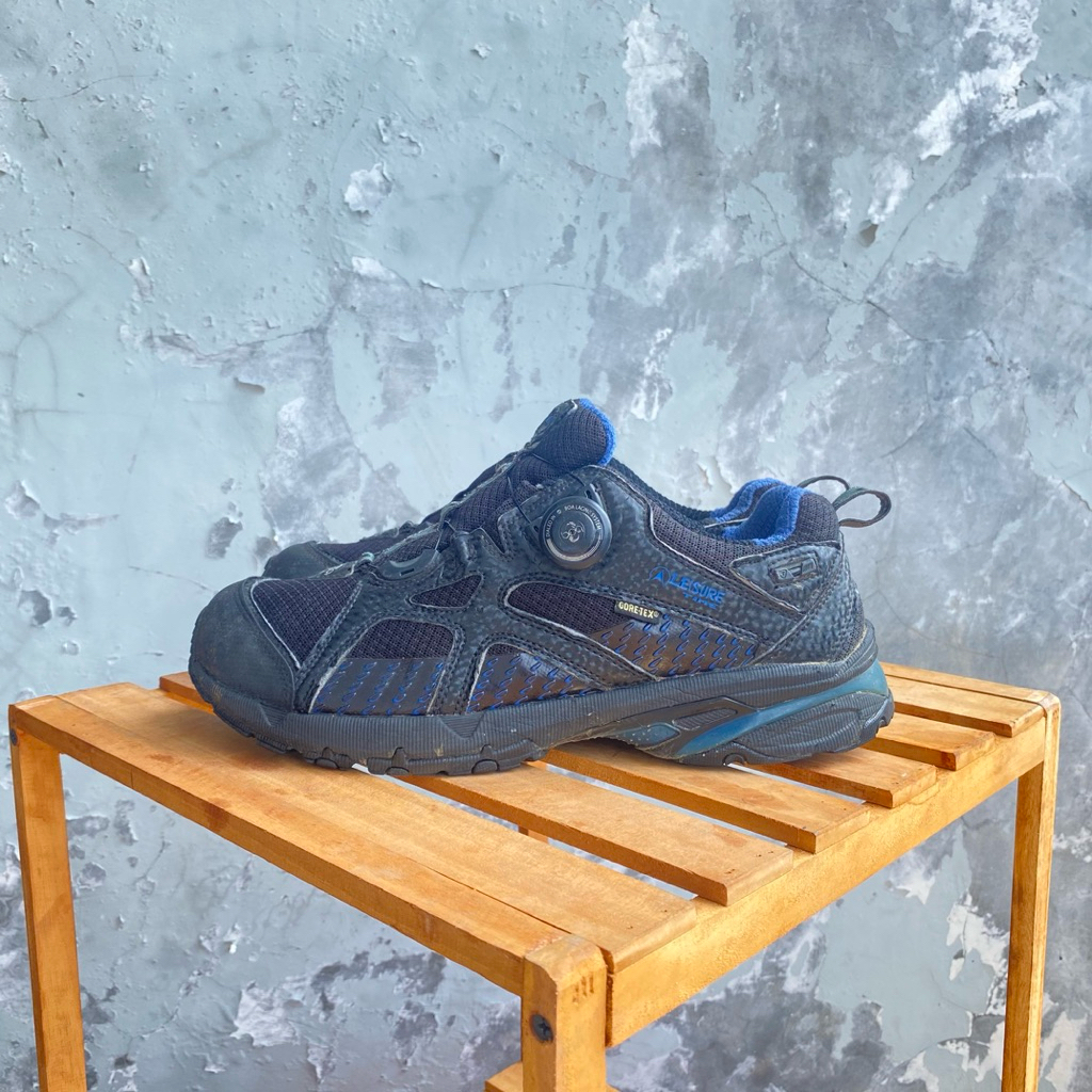 sepatu outdoor hiking trailrun Goretex LeisureTime BOA 42