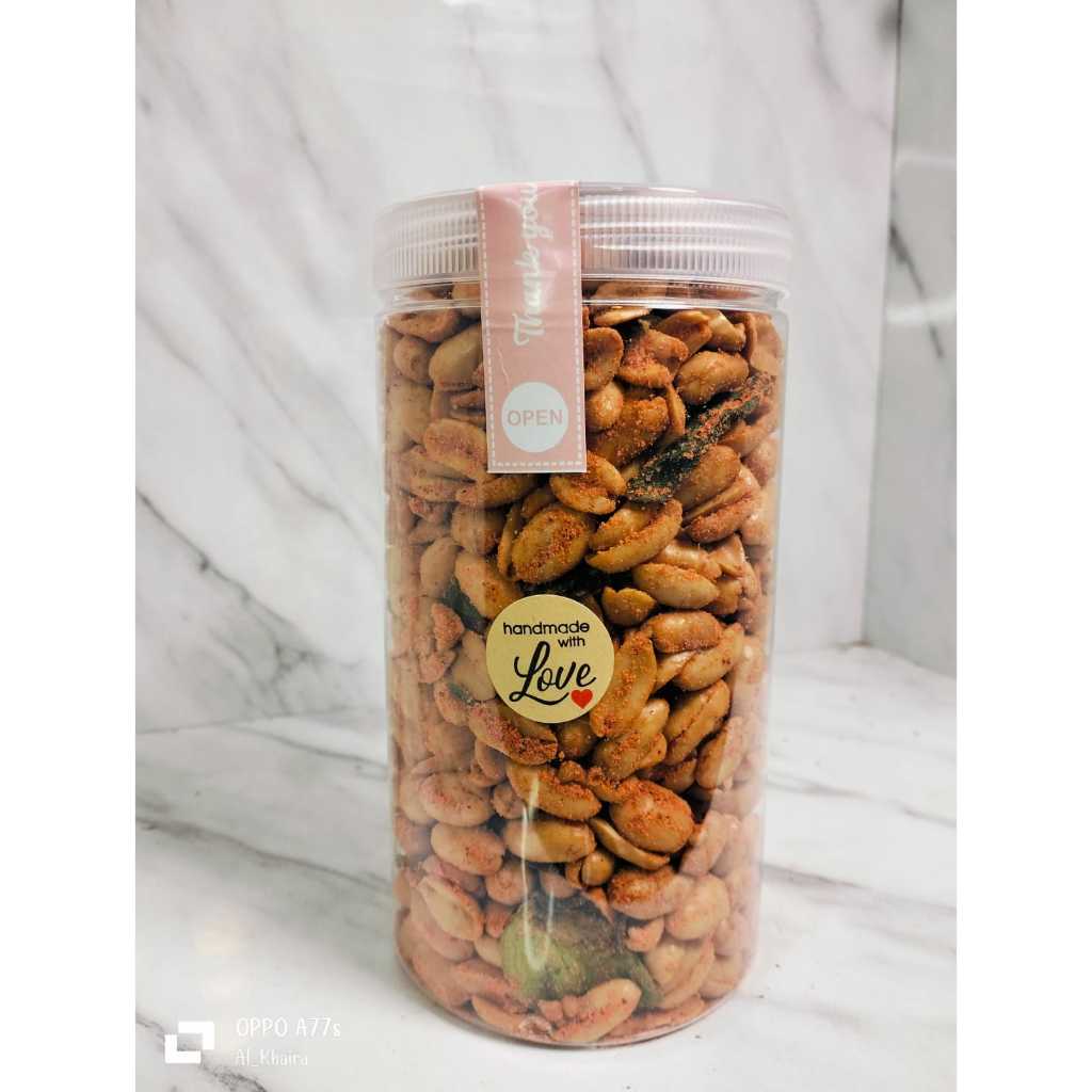 

ARA CEMILAN KACANG BAWANG GORENG PEDAS TOPLES 1000ML