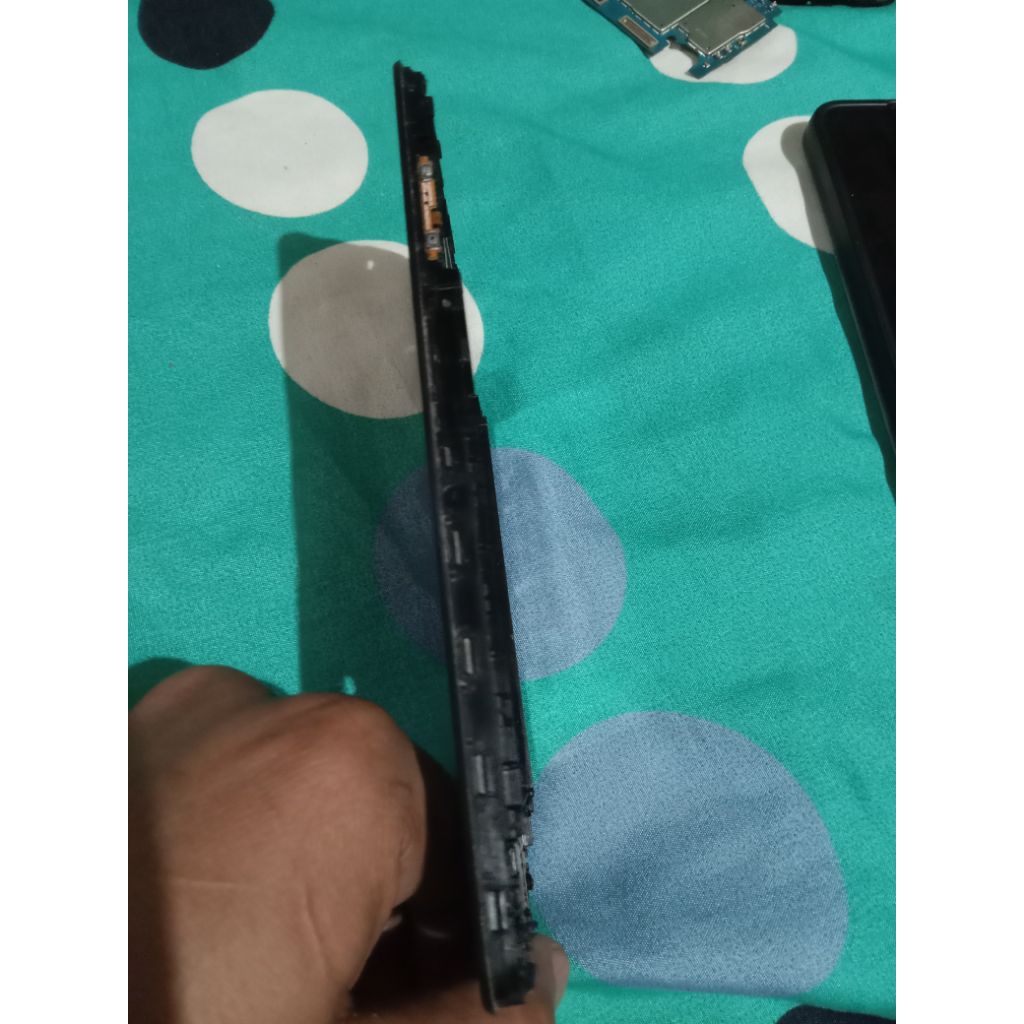 frame tulang tengah tatakan lcd samsung m12 copotan original kondisi baik