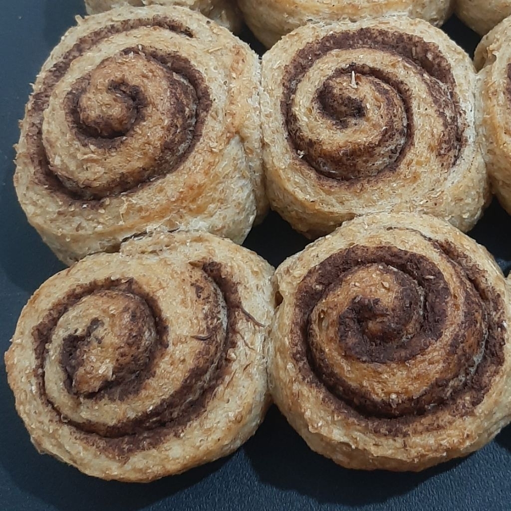

Whole Wheat Cinnamon Rolls | 4 pieces
