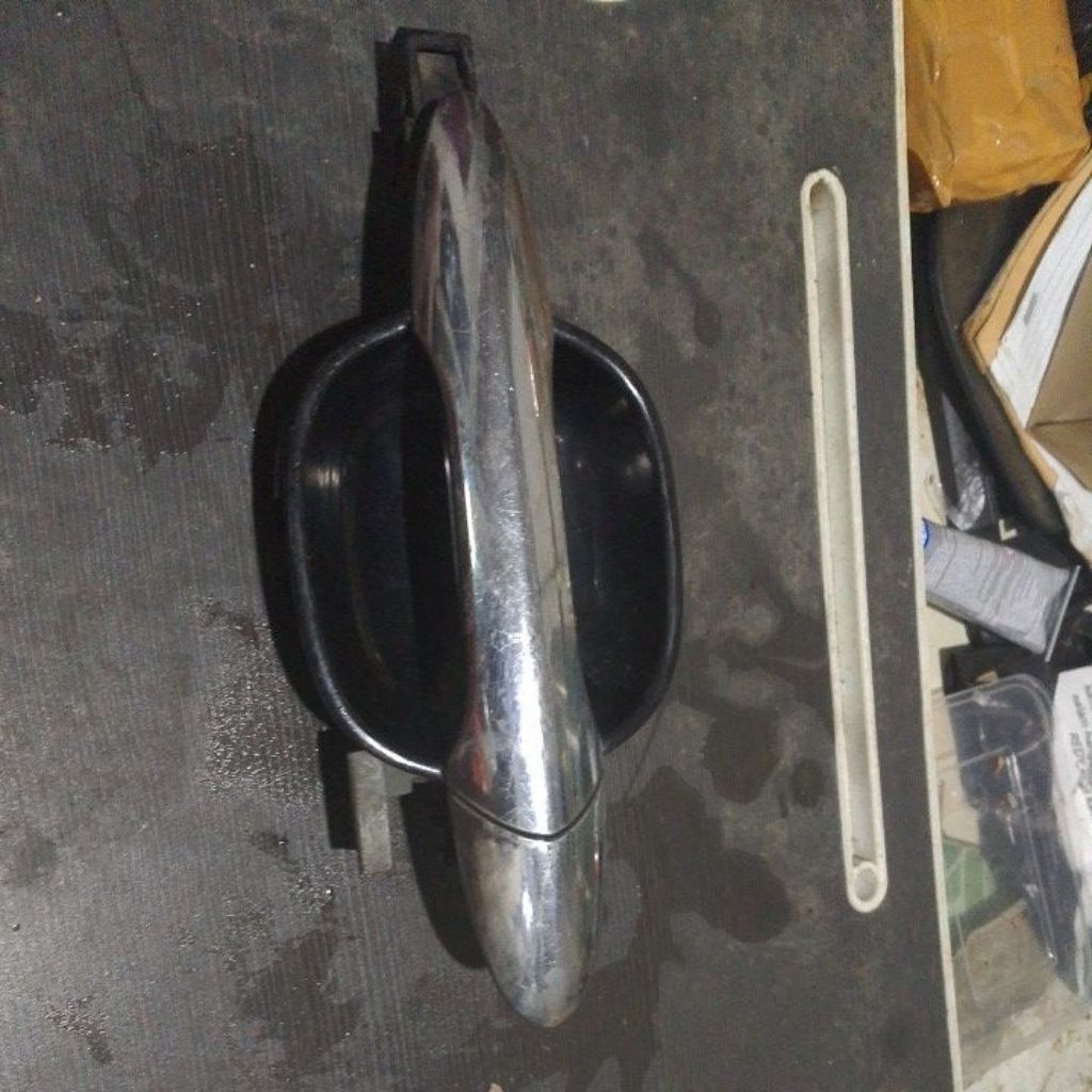 handle belakang kanan Honda Odyssey original