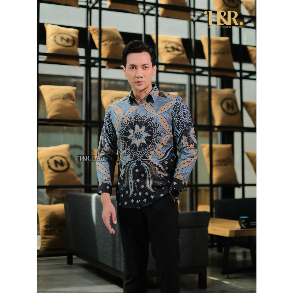 Promo Terbatas - Klik Untuk Pesan! H&R Batik Arsya I - Kemeja Batik Biru Premium Reguler Pria Bahan