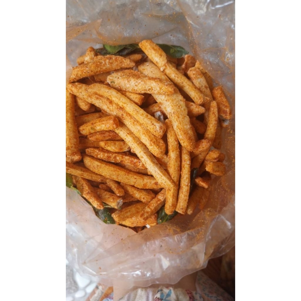 

Basreng pedas daun jeruk by DGS 500gr