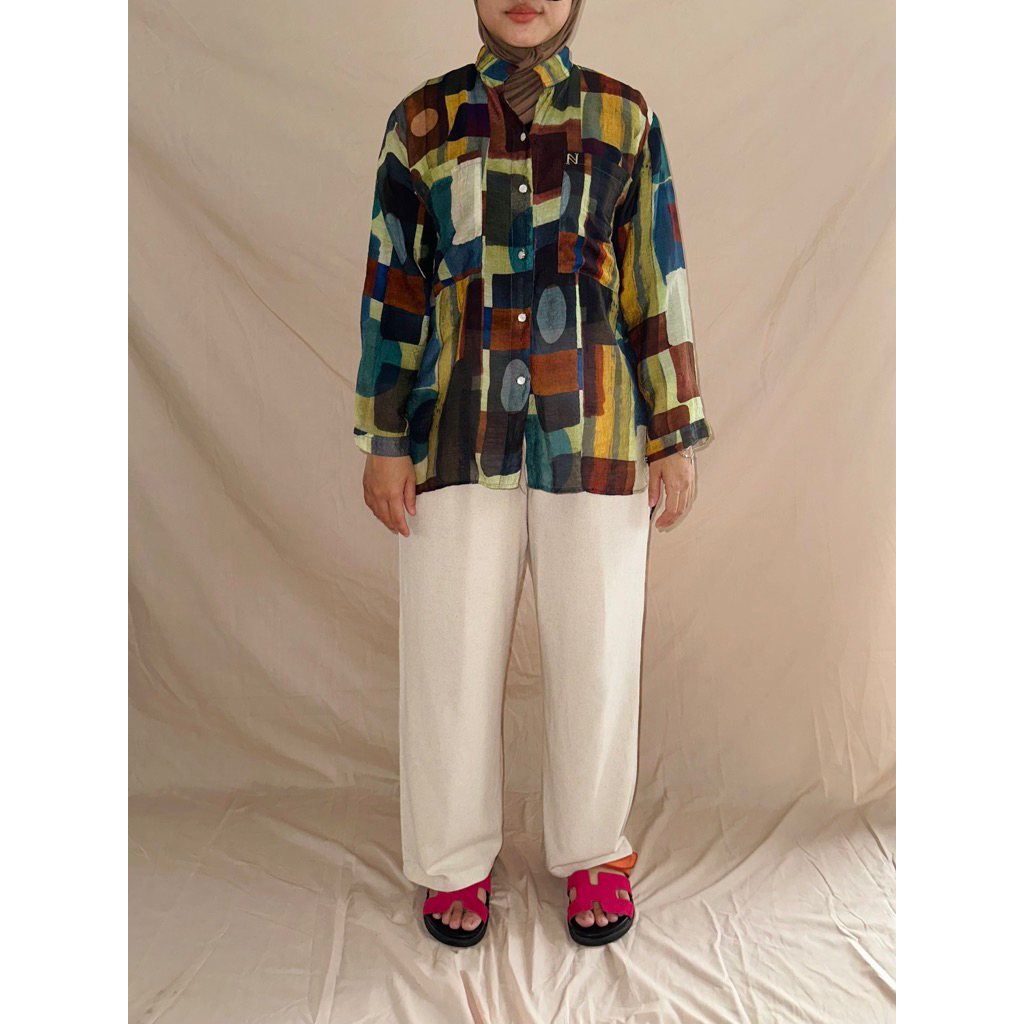 Emi shirt - cotton tissue shirt (blouse motif abstrak wanita, kemeja casual wanita kekinian, atasan 