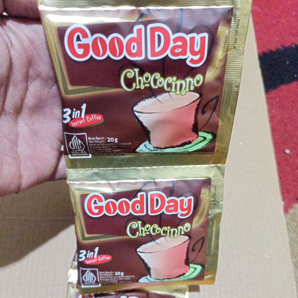 

Kopi GOOD DAY CHOCOCINNO (3in1) Renceng isi 10 pcs