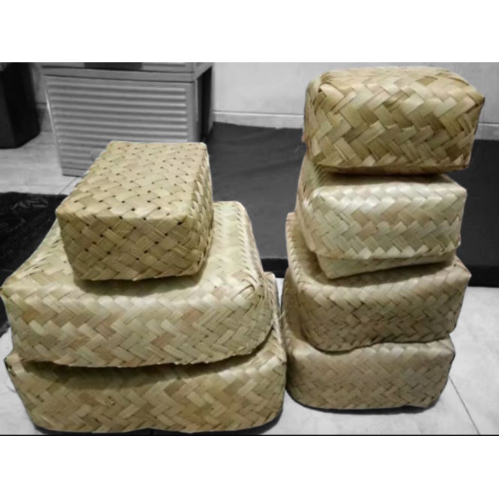 LAGI PROMO Besek Bambu 20x20 Cm Natural / besek Nasi Catering Kenduri Tasyakuran