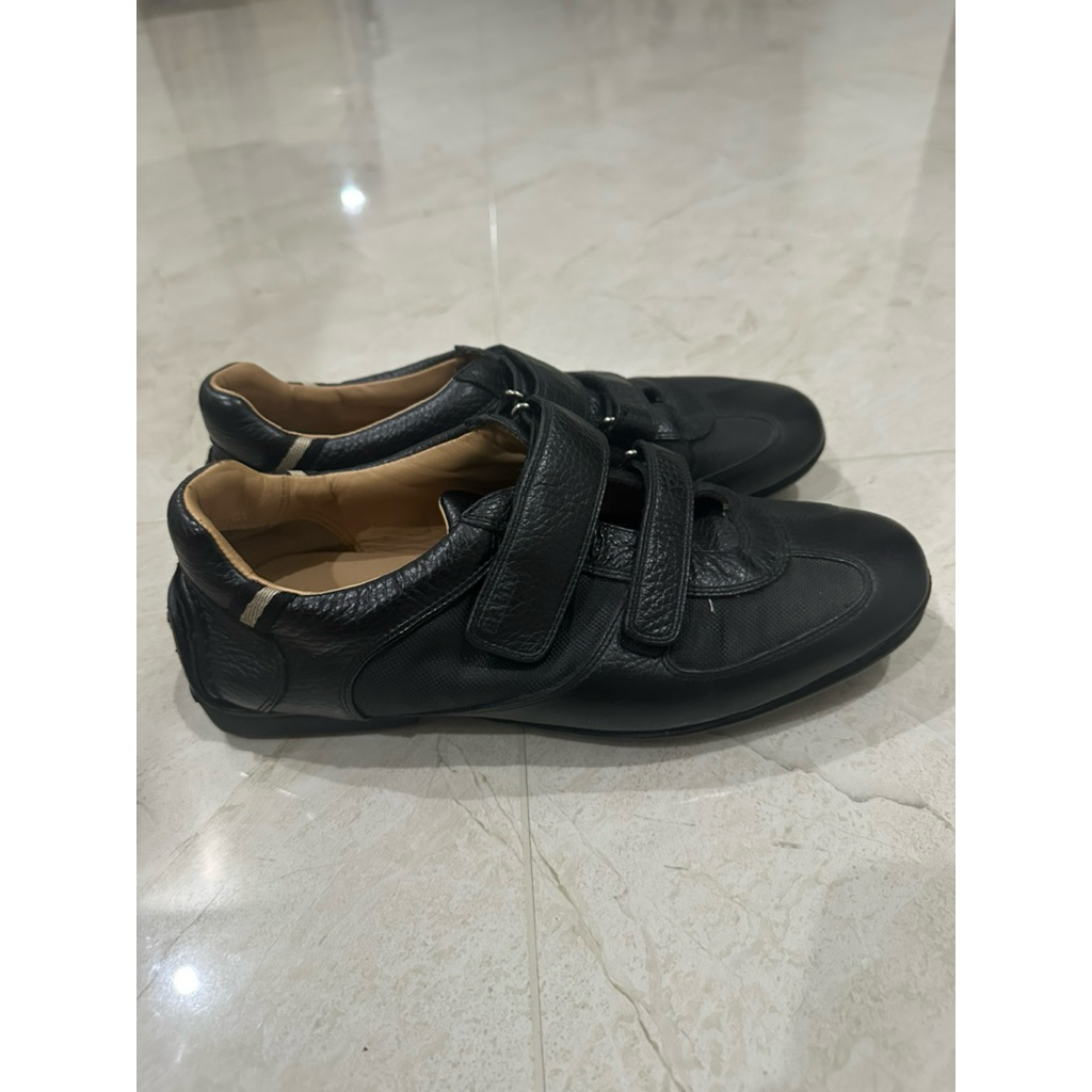 Preloved Sepatu Bally