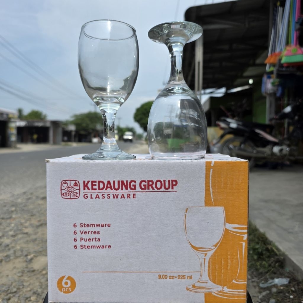 GELAS WINE KEDAUNG GRUP 225ml