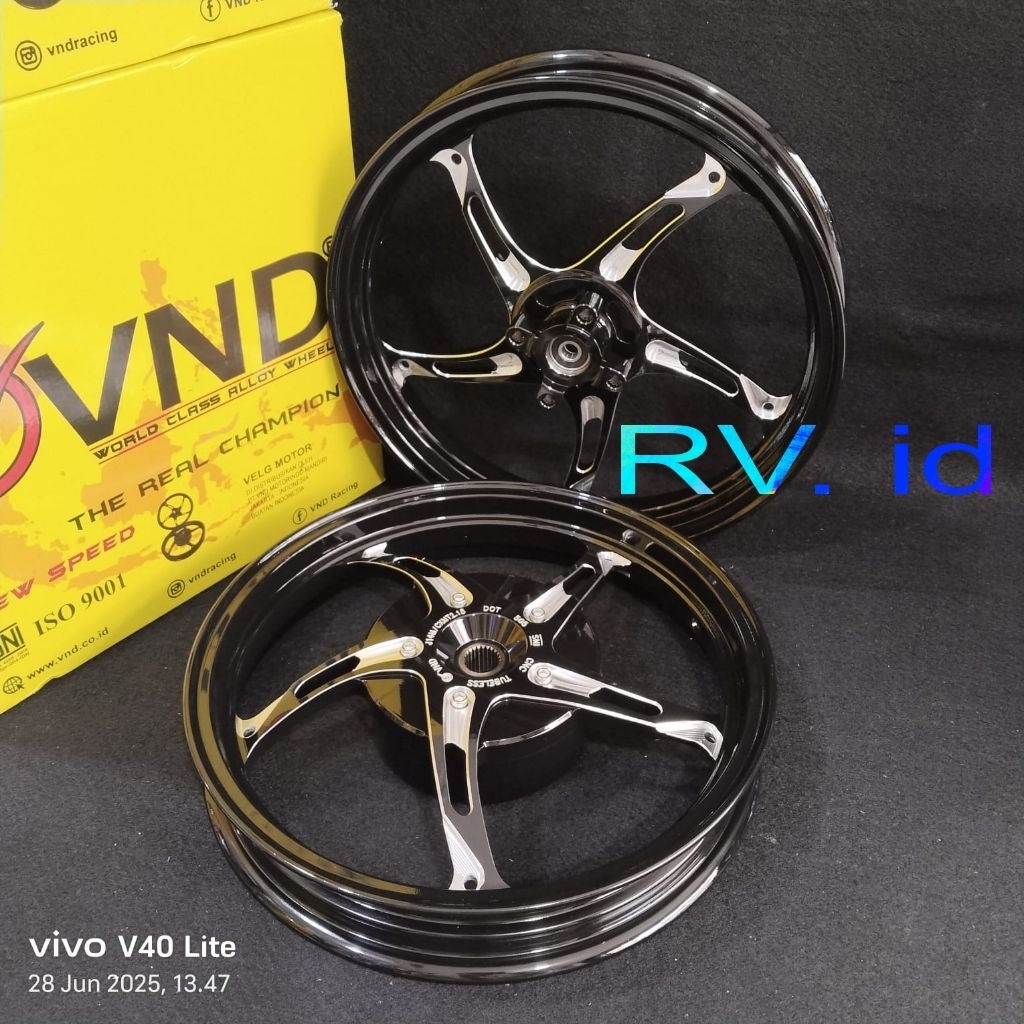 VND VELG NEW SPEED/ BINTANG LAUT FOR MIO SPORTY / BEAT /VARIO 110 /SCOOPY /VARIO 125/150 UK 1.85X14 