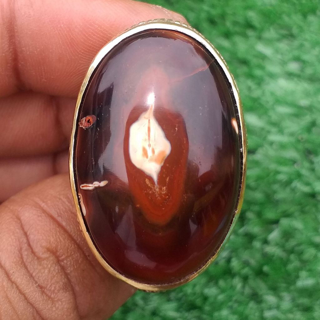 Batu Akik Yaman Sawo Kecik Tua Jumbo Tembus Merah Motif Unik Kontras Dim-31 Gagah