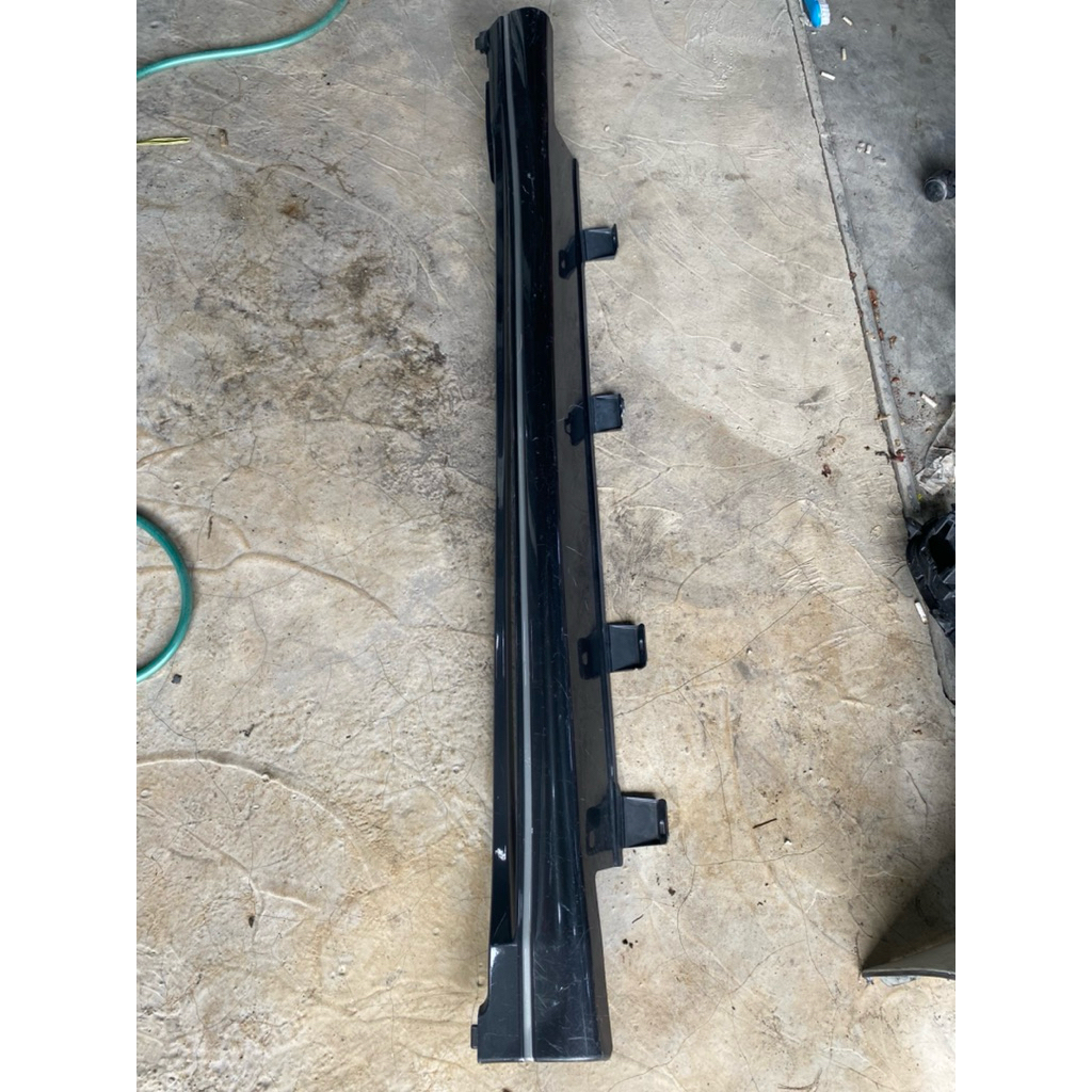 side skirt / bodykit samping hrv prestige mugen orisinal honda bagian kanan