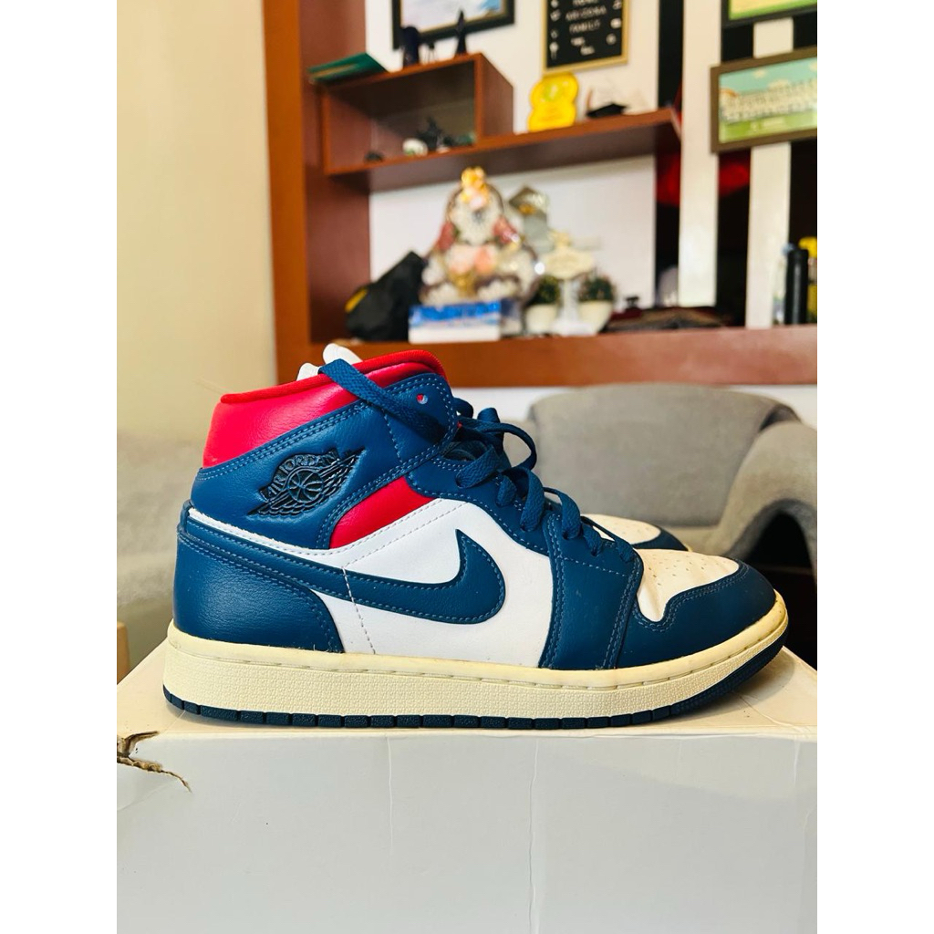 sniker nike preloved size 37,5