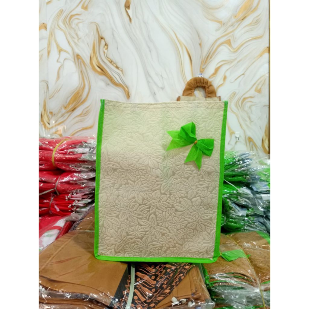 

1pcs pita embos 22x22x30 murah
