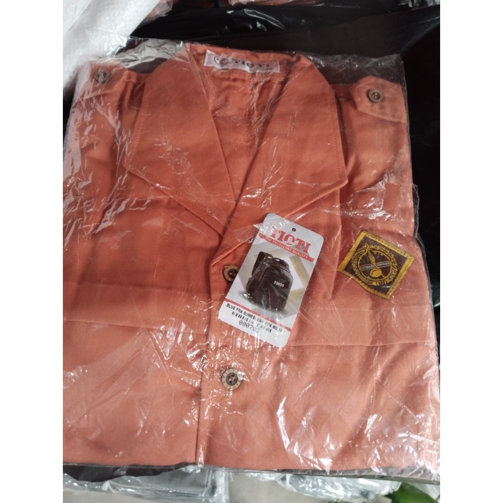 TIOTI SMP BLOUSE PRAMUKA PENDEK SUWESI SERAGAM SEKOLAH