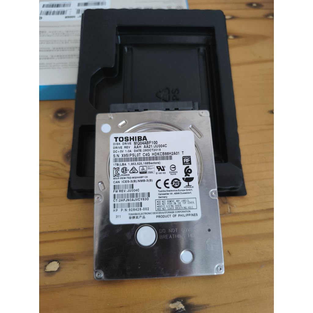 Hardisk Toshiba 1TB  bekas Copotan Laptop.