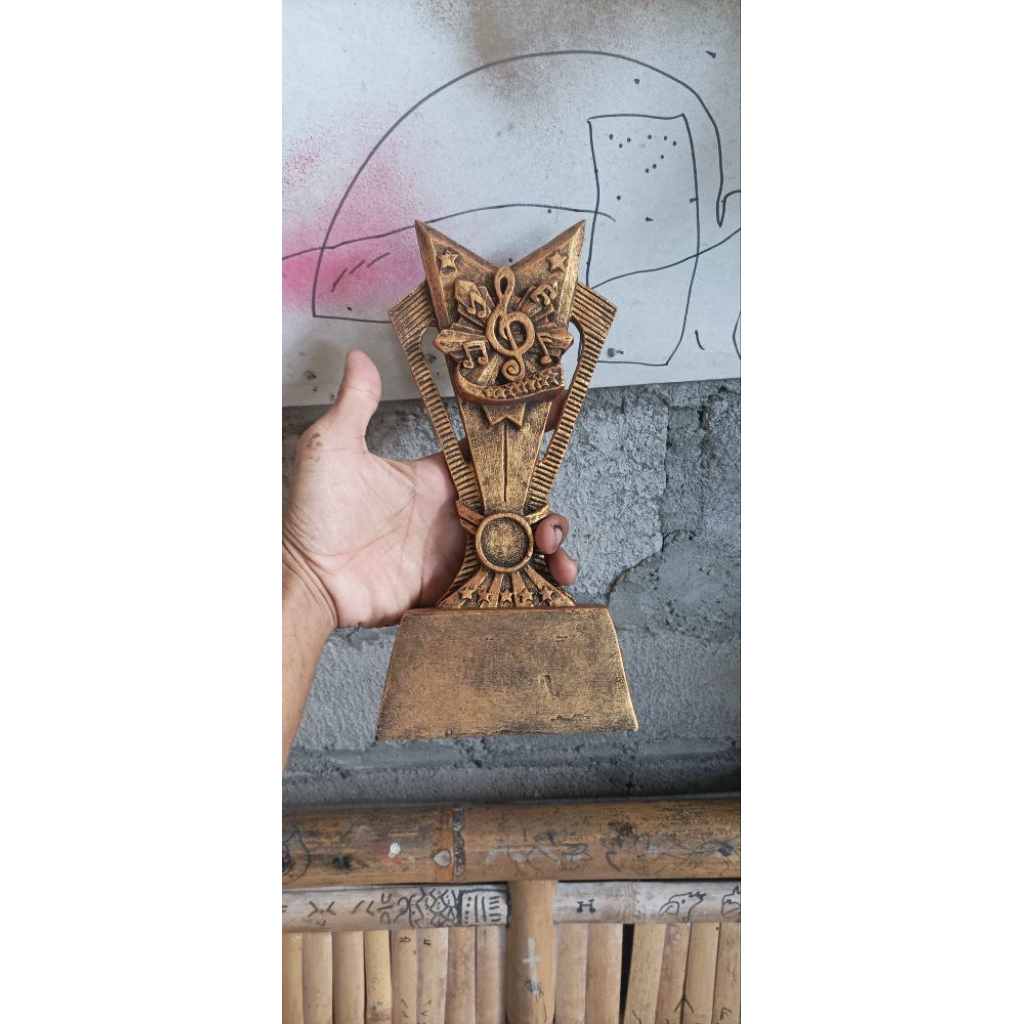 piala / trophy resin